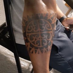 antione-custom-polynesian-tattoo
